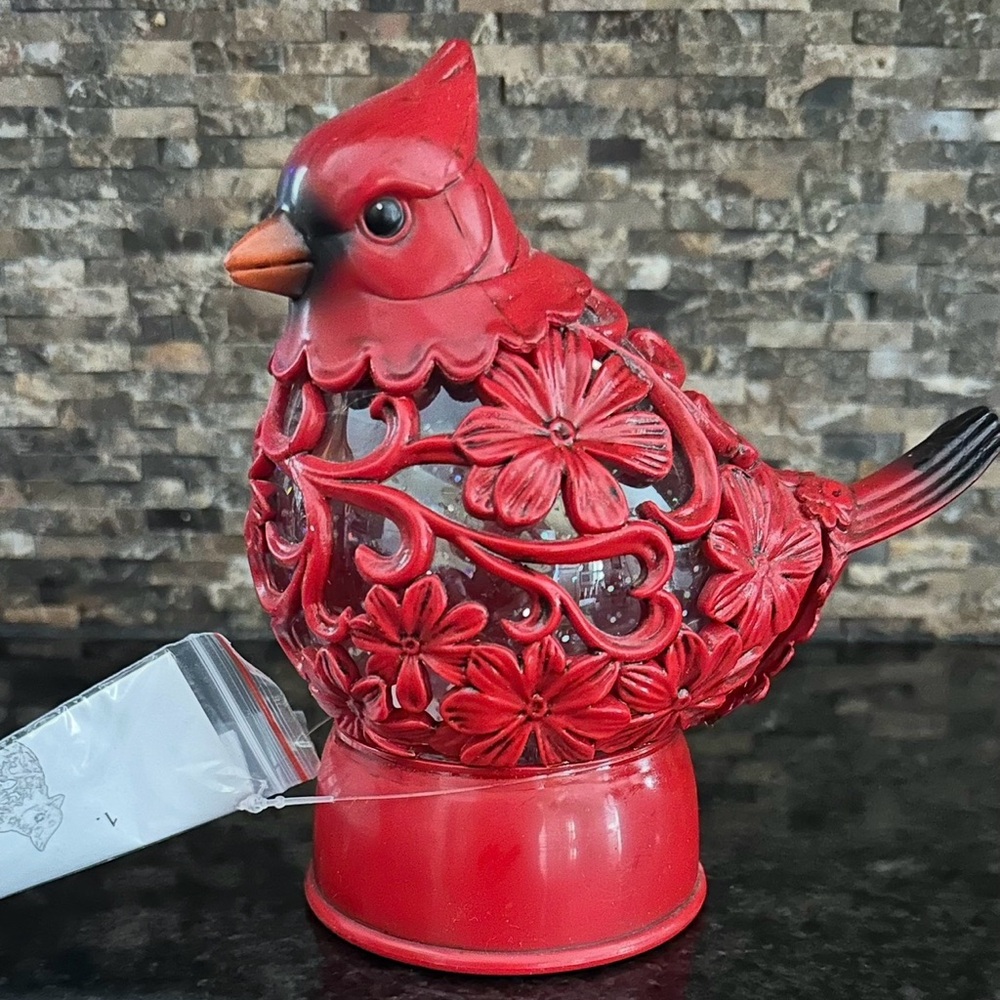 CARDINAL SPARKLE SNOW GLOBE FIGURE HOME DECOR NWT